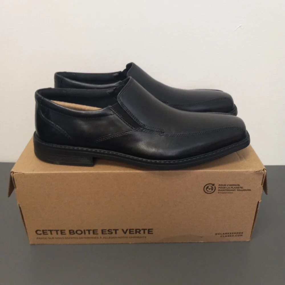Clarks Men's size 10 Bolton Free Black Leather Bostonian
